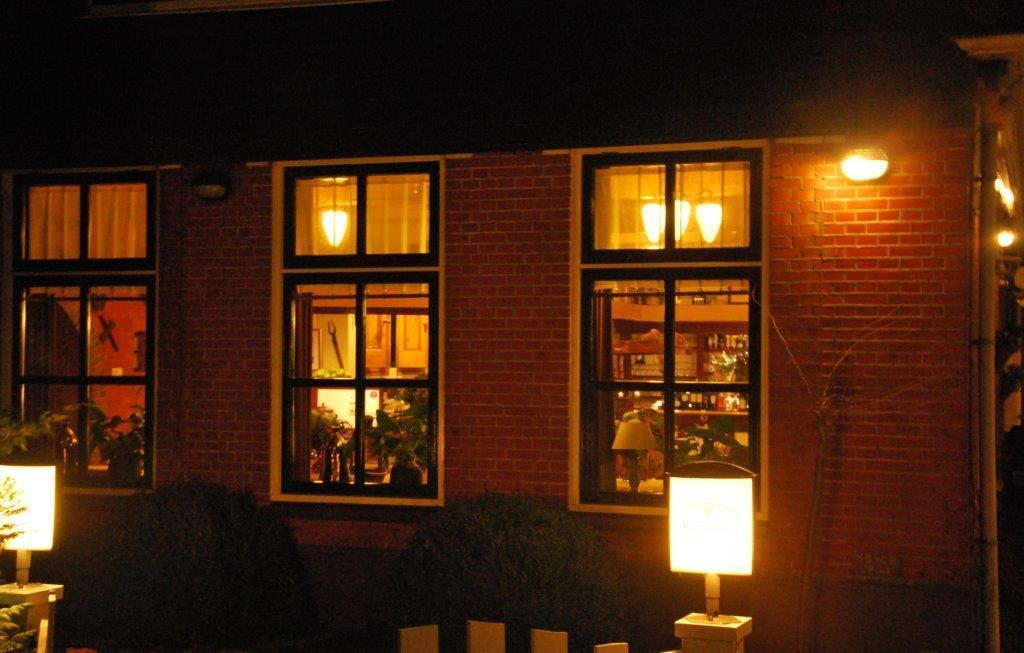 H.R. Jachtlust Hotell Steenbergen  Exteriör bild